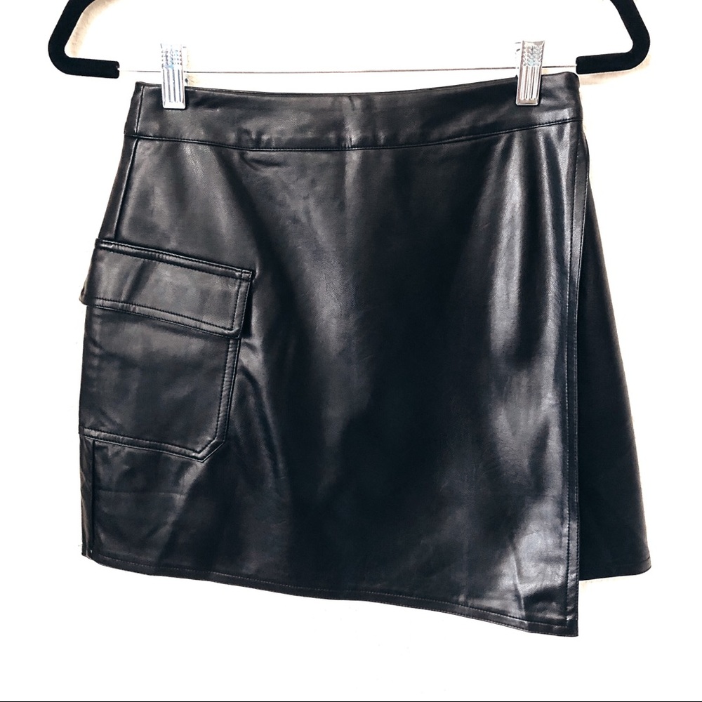 NWT Dress Decode Black Wrap Front Leather Skirt S